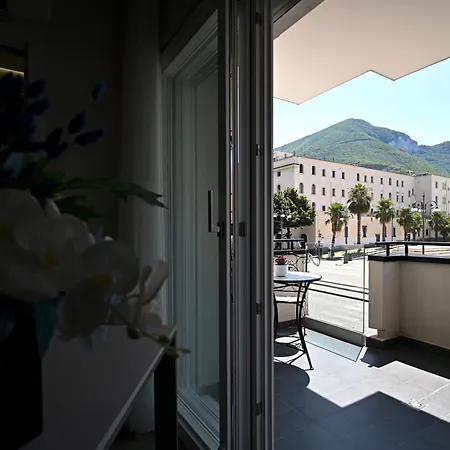 Plaza Luxury